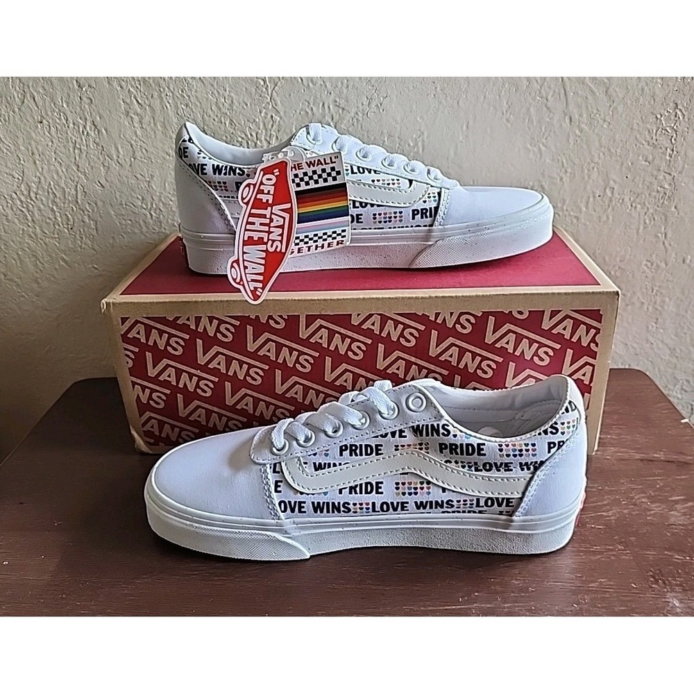 Vans Ward Old Skool Sneaker Shoes Pride Love Wins LGBTQ+ 500714 Women Sz 6.5 NIB